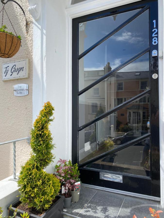 The Maureen Suite Llandudno Bagian luar foto