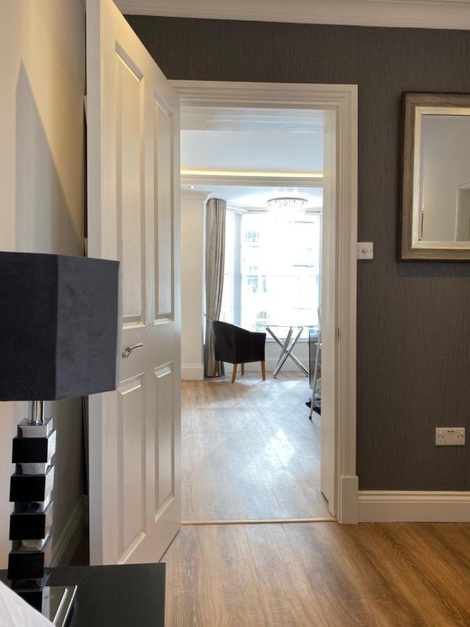 The Maureen Suite Llandudno Bagian luar foto