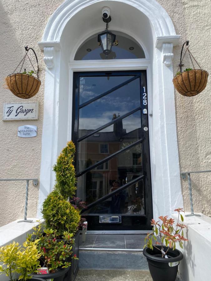 The Maureen Suite Llandudno Bagian luar foto